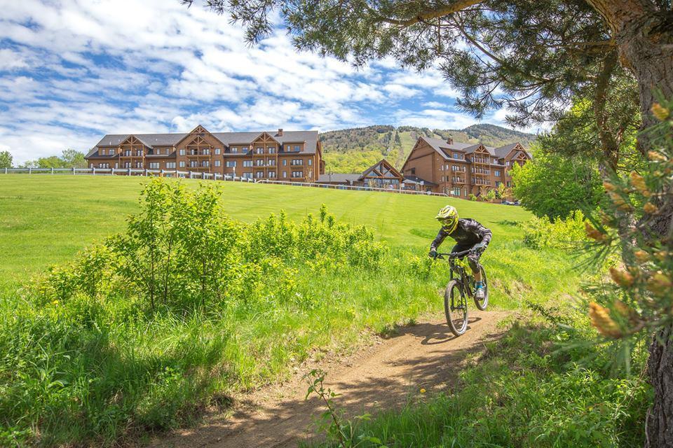 Burke Mountain Hotel And Conference Center Dış mekan fotoğraf